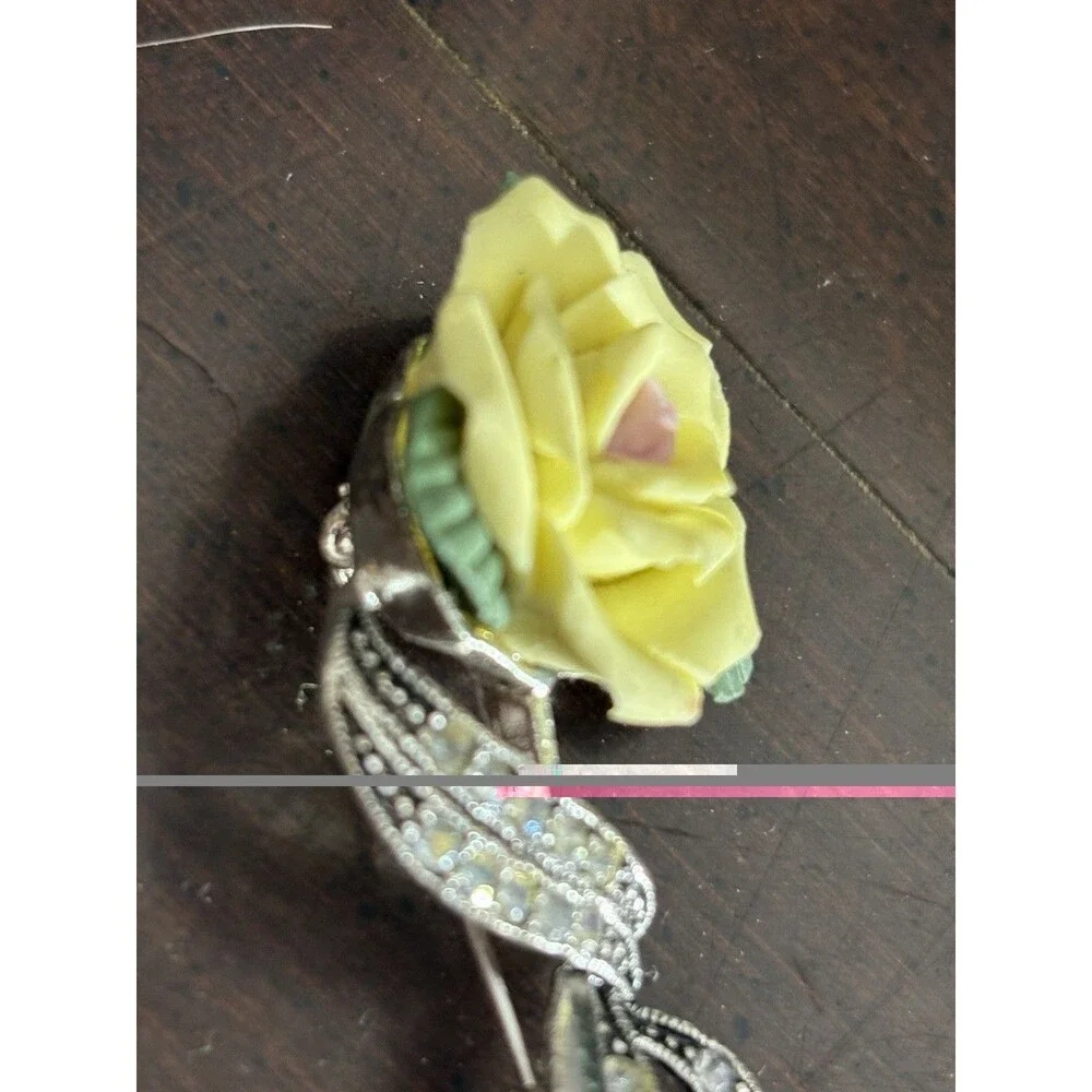 Vintage AVON Porcelain Sweet Yellow Rose Silver Tone & Rhinestone Brooch Pin - Picture 6 of 9
